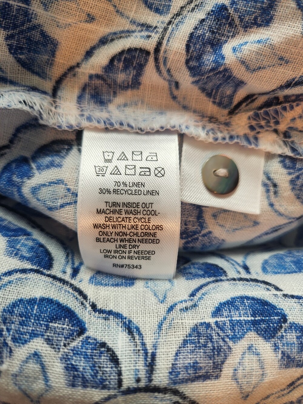 Sigrid Olsen Blue and White Printed Linen Top - Picture 8 of 9
